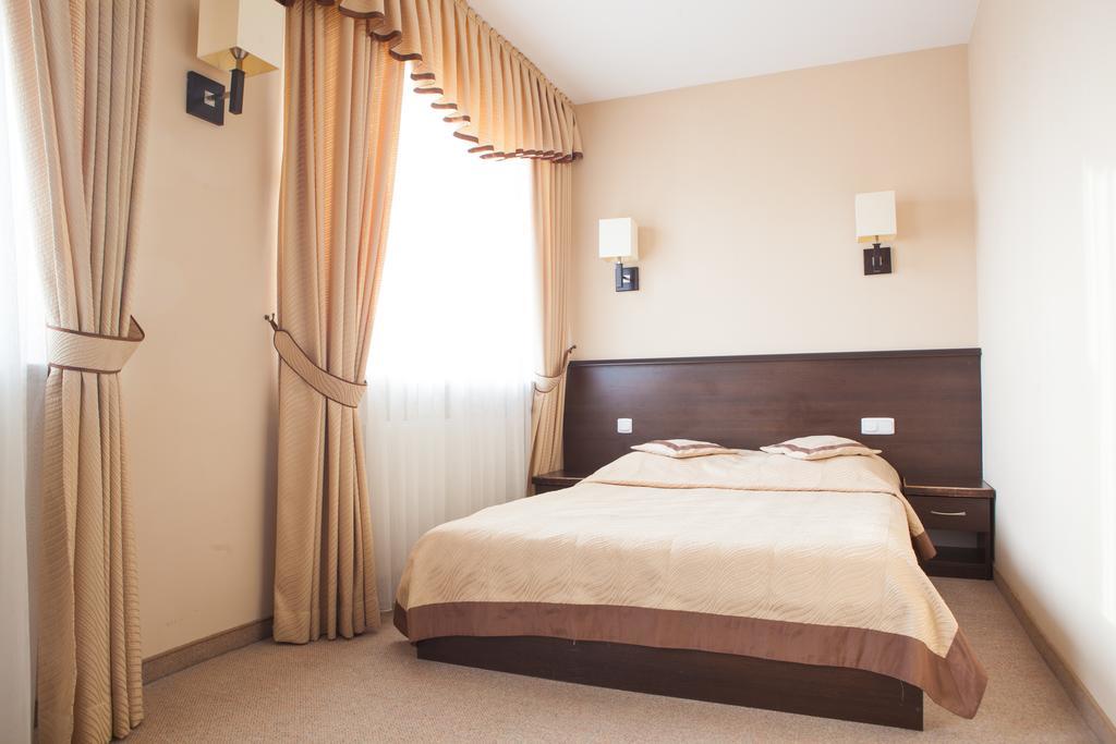 Hotel Przedwiosnie Maslow  Εξωτερικό φωτογραφία