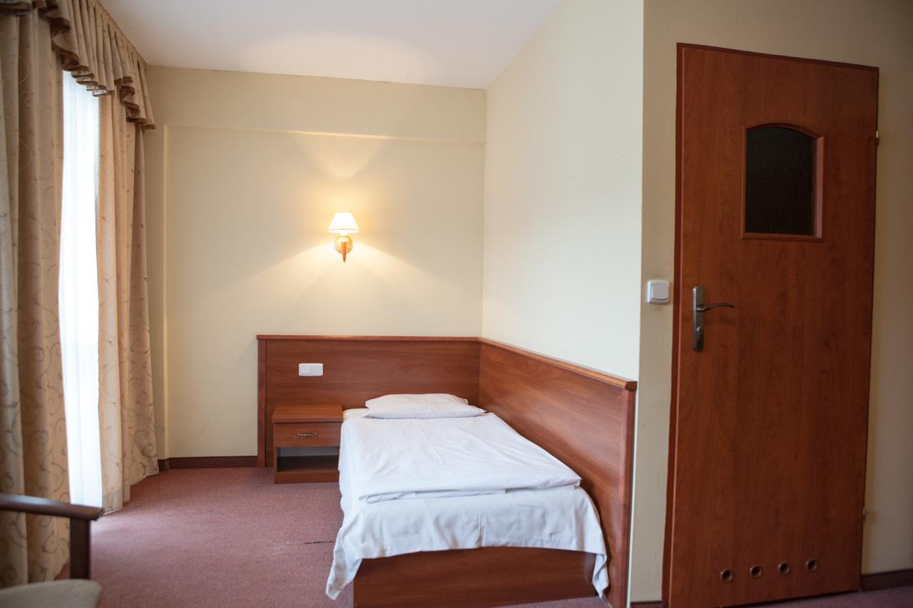 Hotel Przedwiosnie Maslow  Εξωτερικό φωτογραφία